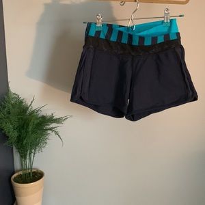 Lululemon Astro Short Surge Navy Macro Micro Stripe Size 4